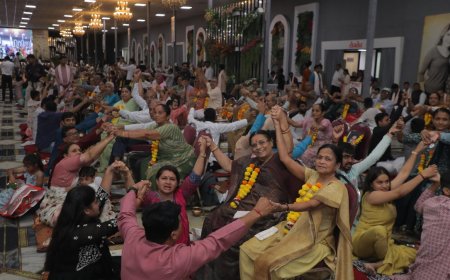 300 Entrepreneurs Attend “Vandan Utsav” to Honor Parents, Organized by Progress Alliance in Surat