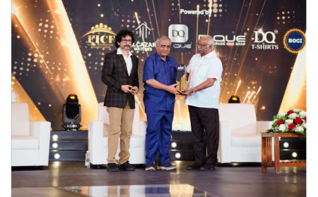 Manappuram Presents Unique Times MBA Award to Vijay Sankeshwar in Historic 19th Edition