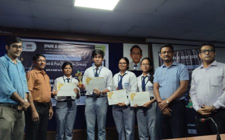 First-Year IEM Students Build 300+ Apps