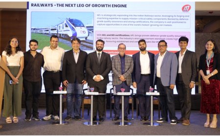 India Accelerator Opens Major Startup Incubator in Surat’s Tech Hub