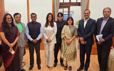 Chief Secretary of Bihar Pratyaya Amrit meets a delegation led by Neetu Chandra for a Green Film City in Bihar