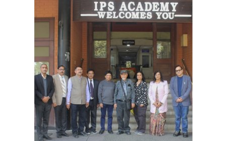 AI Opens New Dimensions in Mathematical Cosmology: IPS Academy Inaugurates IKS Cell