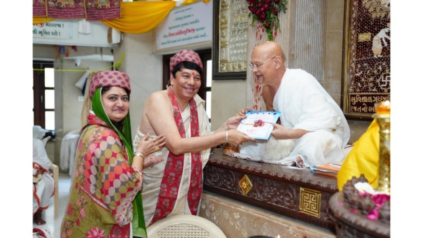 Unique organisation of Guru Murti Pratishtha and Maha Pujan at Shripal Jain Derasar, Walkeshwar; First Invitation Offered to Gurumaharaj