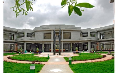 IIM Lucknow, TimesPro invite applications for the 10th intake of the Chief Strategy Officers Programme